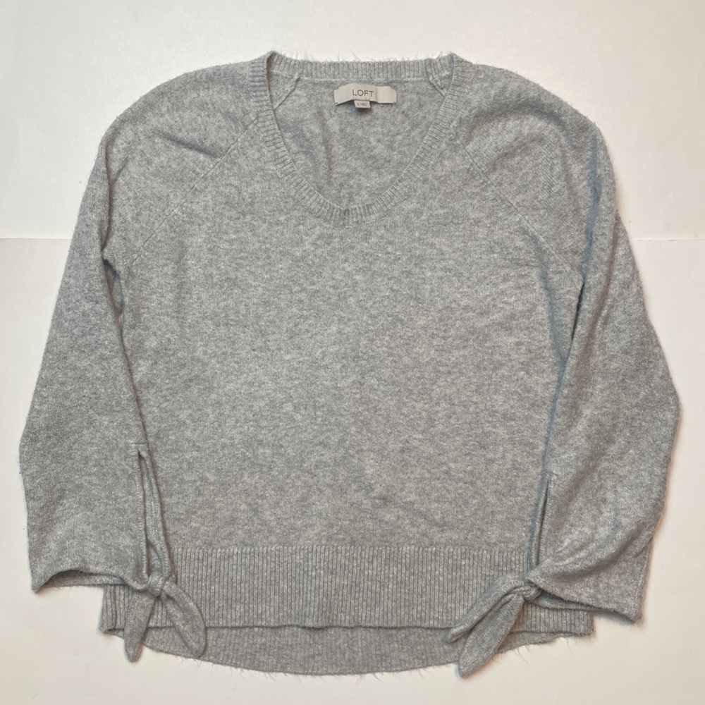 LOFT Cozy Gray Scoop-neck Tie Wrist Sweater Size Small